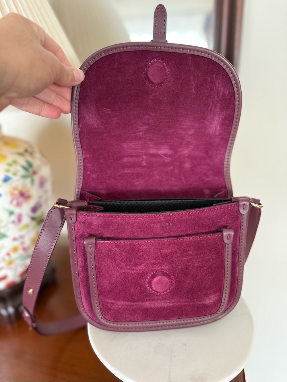 Sézane Roméo Bag in the Cassis (Prune / Burgundy) - Picture 3 of 5